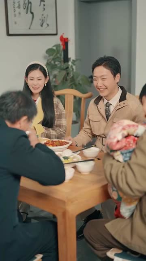 假少爷被赶回农村带妻儿逆袭（75集）口碑之选免费看