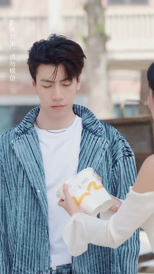 替嫁后我成了大佬的白月光（90集）好看的短剧