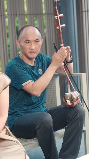 离婚后当保姆她风生水起（85集）全剧免费观看