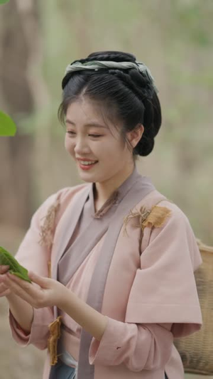 灾荒年小农女有满仓鱼肉 (95集) 去哪里看