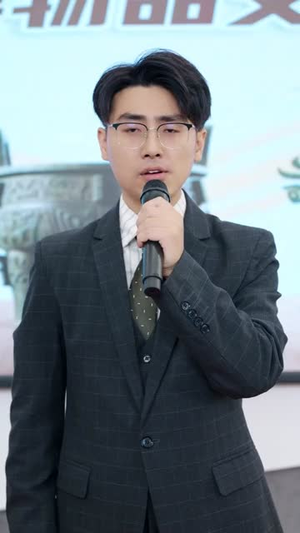 末日换亲我还是救世主 (61集) 末日换亲我还是救世主 (61集) 热播短剧来袭