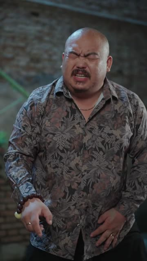 山村龙抬头(80集) 山村龙抬头(80集)一个短剧看全集