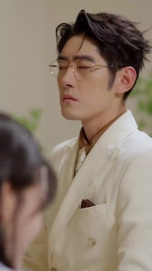 顶流她疯且迷人(78集) 顶流她疯且迷人(78集)爆款短剧推荐