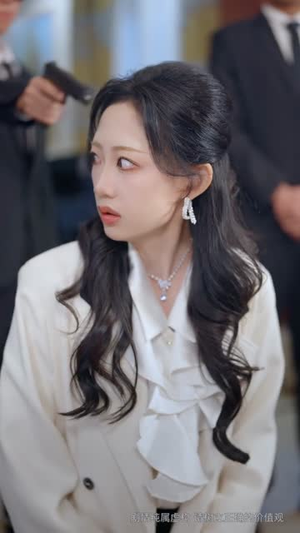 99克拉的婚戒到底是谁的(61集) 99克拉的婚戒到底是谁的(61集)剧好看短剧推荐