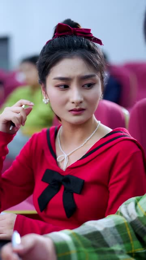 她位高权重,偏撩我(80集) 她位高权重,偏撩我(80集)在线播放