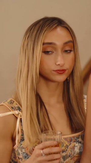 倾心于阿尔法&爱上阿尔法（72集）最新上映的短剧