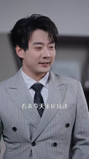 子凭母贵，律师妈咪超给力（65集）好看短剧抢先看