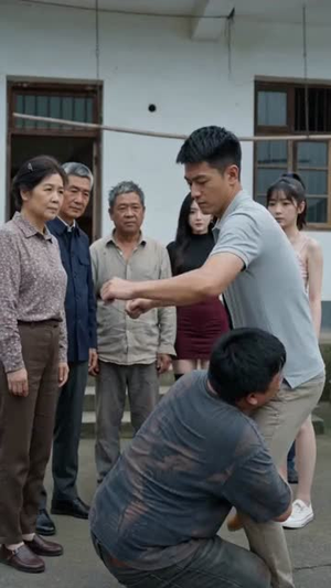 弃百万年薪回乡，反被全村驱逐（62集）在线看到大结局