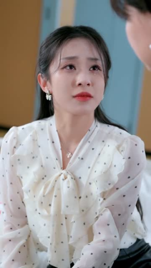 景影帝步步为营:沈医生在劫难逃(75集) 景影帝步步为营:沈医生在劫难逃(75集)直接看到大结局