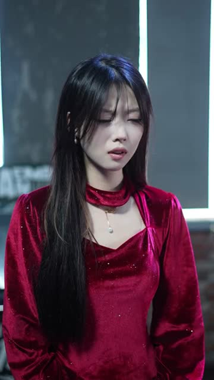 聚会上,我撕碎最后的温柔(27集) 聚会上,我撕碎最后的温柔(27集)精彩短剧热播中
