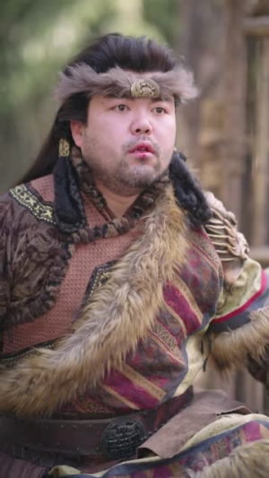 穿越成废材皇子,我坐拥雄兵百万(78集) 穿越成废材皇子,我坐拥雄兵百万(78集)免费短剧看不停