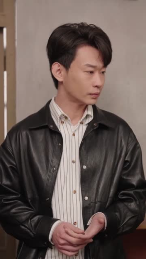 中亿万彩票,我隐瞒试探人心(80集) 中亿万彩票,我隐瞒试探人心(80集)分享好看的短剧